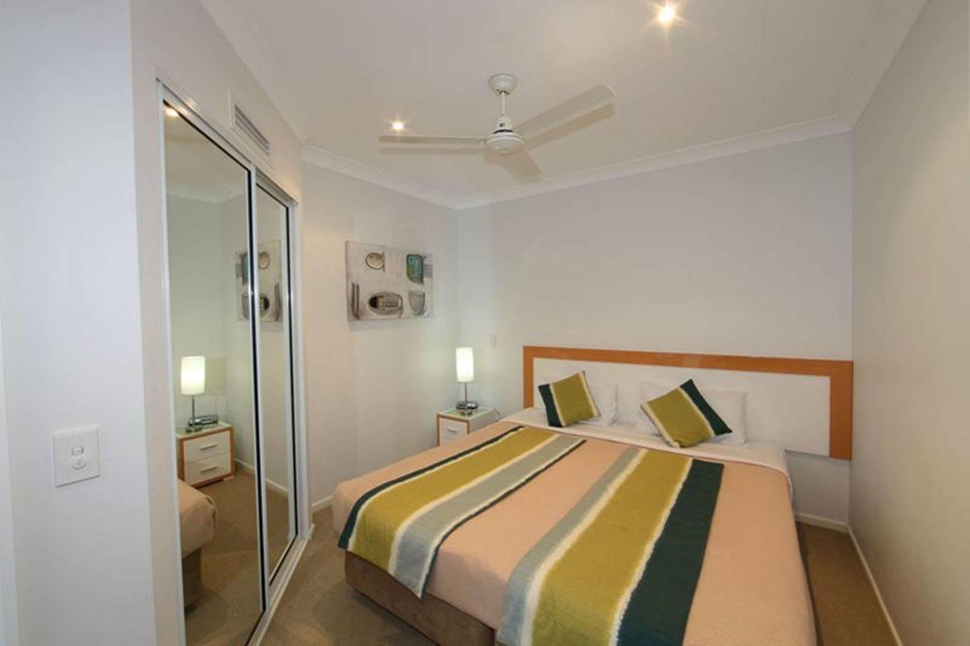คูลา บีช อพาร์ตเมนต์ บาร์การา Aparthotel ภายนอก รูปภาพ